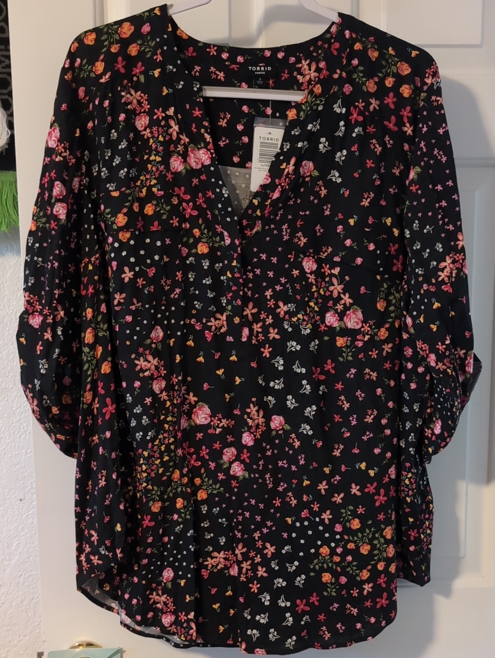 torrid Harper Shirt- Flowers Design